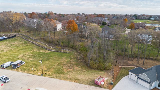 1122 S Wilder Place, West Des Moines, IA 50266