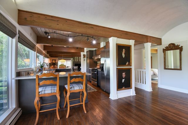 226 Beachview Lane, North Barrington, IL 60010
