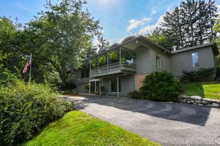 226 Beachview Lane, North Barrington, IL 60010
