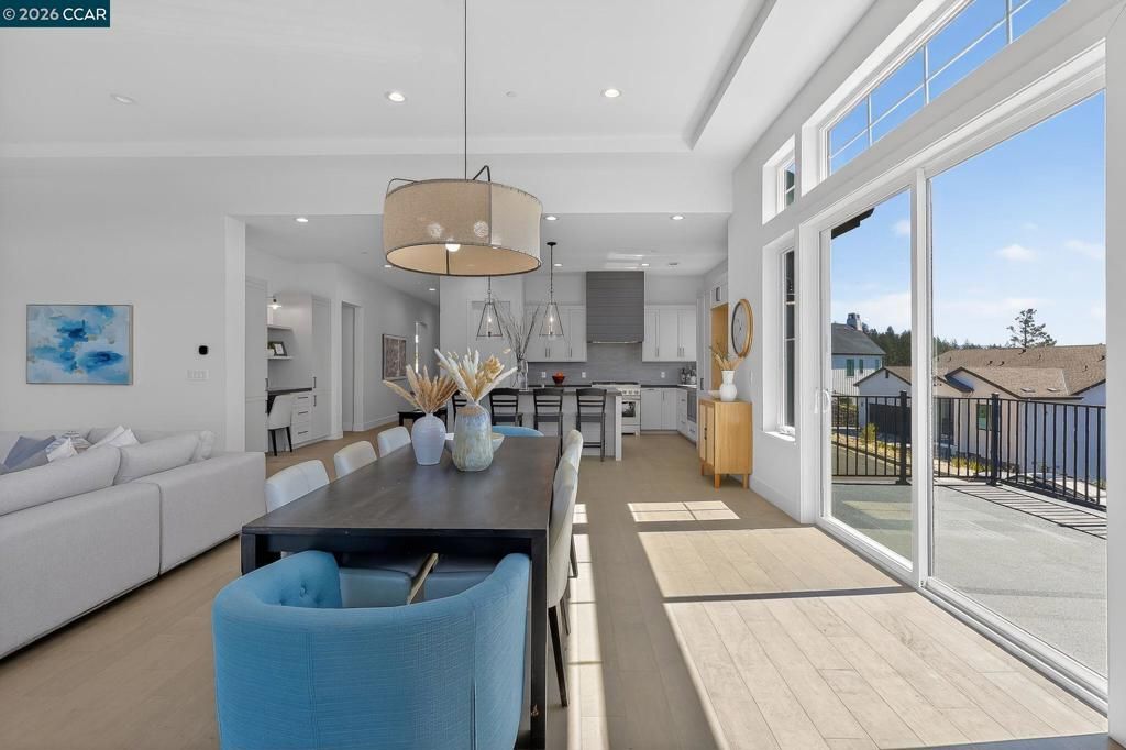 Image 15 of property listing at 3607 Orbetello Ct, Santa Rosa, CA 95404