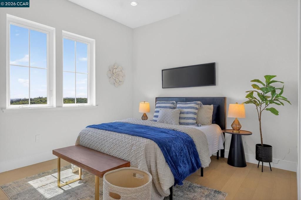 Image 31 of property listing at 3607 Orbetello Ct, Santa Rosa, CA 95404