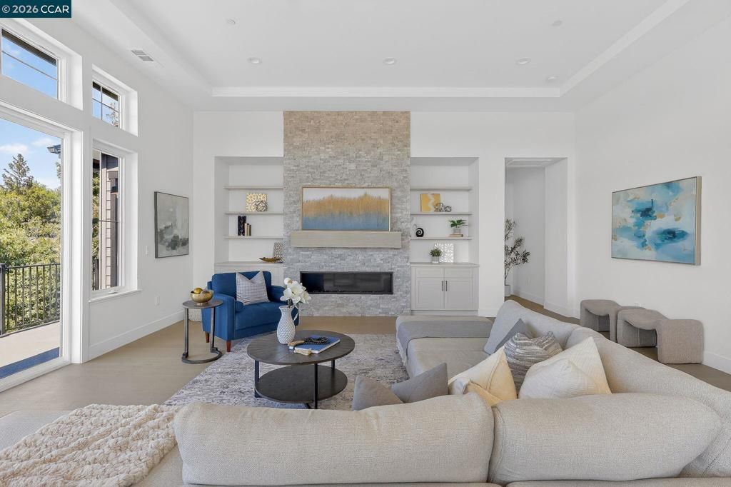 Image 5 of property listing at 3607 Orbetello Ct, Santa Rosa, CA 95404