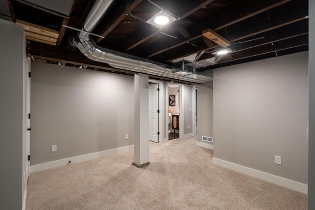 2344 E Oklahoma AVENUE, Milwaukee, WI 53207
