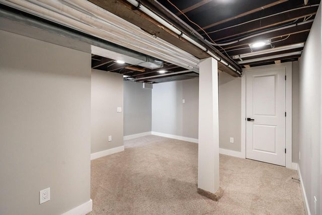 2344 E Oklahoma AVENUE, Milwaukee, WI 53207