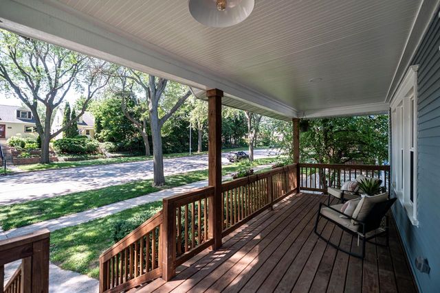 2344 E Oklahoma AVENUE, Milwaukee, WI 53207