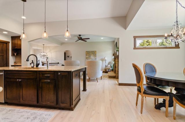 W6953 ROCKDALE LANE, Greenville, WI 54942