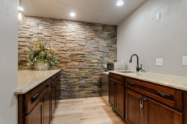 W6953 ROCKDALE LANE, Greenville, WI 54942