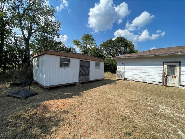 704 Rabon Drive, Stratford, OK 74872