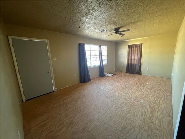 704 Rabon Drive, Stratford, OK 74872