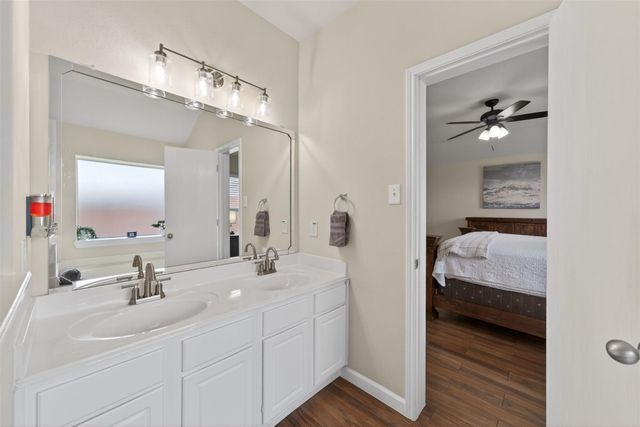 7523 Stallion Trail Drive, Humble, TX 77338