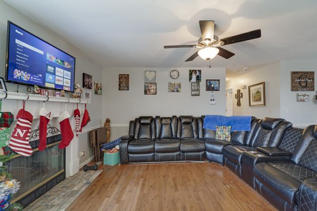 7953 Franklin Rd, Murfreesboro, TN 37128