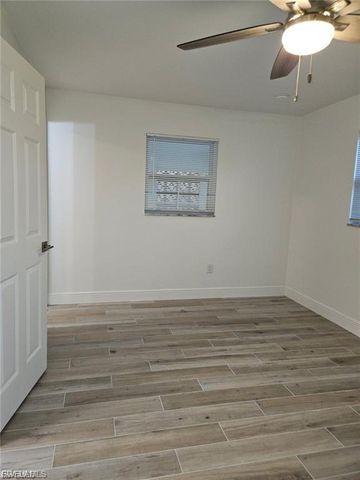 1322 Farmdale ST, Lehigh Acres, FL 33936