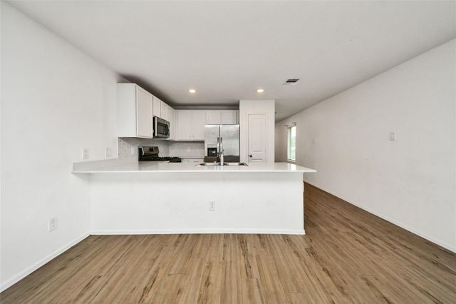 18915 Sorento Bay Lane, Hockley, TX 77447