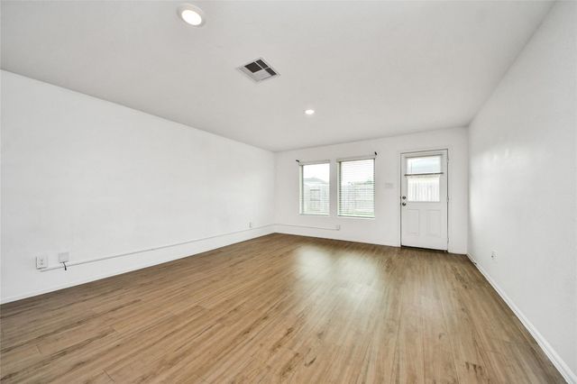 18915 Sorento Bay Lane, Hockley, TX 77447