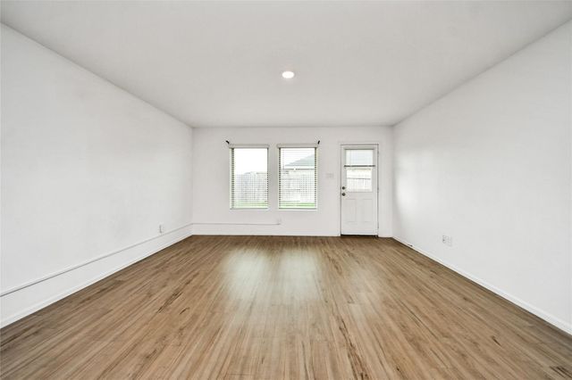 18915 Sorento Bay Lane, Hockley, TX 77447