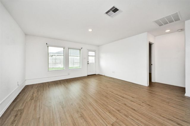 18915 Sorento Bay Lane, Hockley, TX 77447