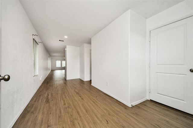 18915 Sorento Bay Lane, Hockley, TX 77447