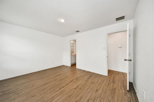 18915 Sorento Bay Lane, Hockley, TX 77447