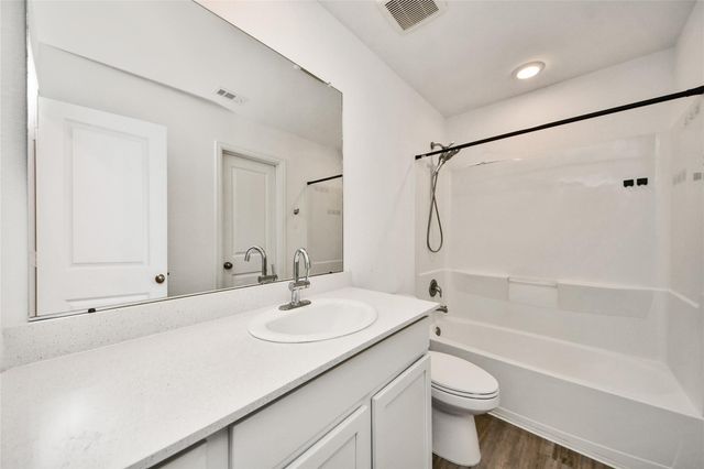 18915 Sorento Bay Lane, Hockley, TX 77447