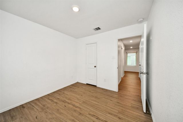 18915 Sorento Bay Lane, Hockley, TX 77447