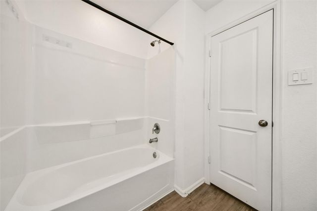 18915 Sorento Bay Lane, Hockley, TX 77447