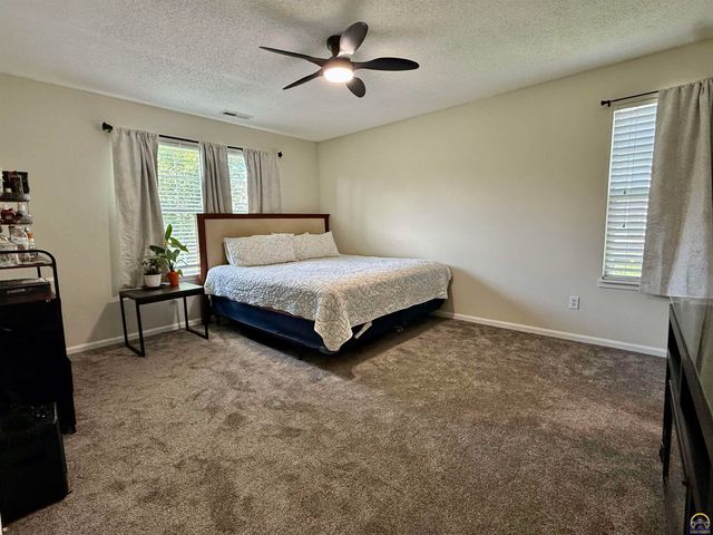 2717 Wildflower Drive, Lawrence, KS 66046