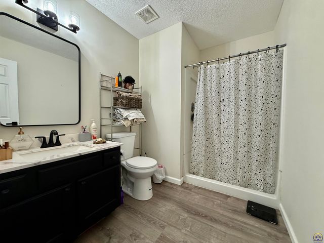2717 Wildflower Drive, Lawrence, KS 66046