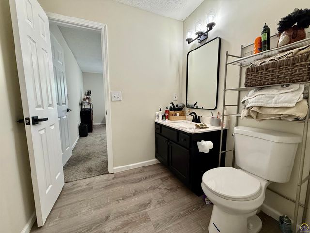 2717 Wildflower Drive, Lawrence, KS 66046
