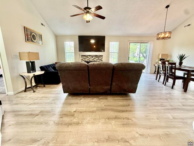 2717 Wildflower Drive, Lawrence, KS 66046