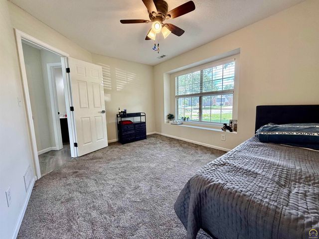 2717 Wildflower Drive, Lawrence, KS 66046