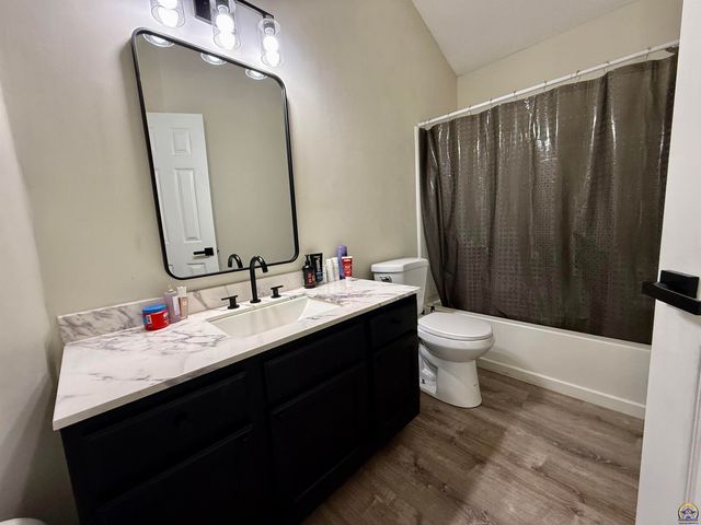 2717 Wildflower Drive, Lawrence, KS 66046