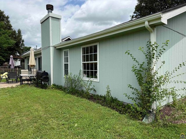 2717 Wildflower Drive, Lawrence, KS 66046