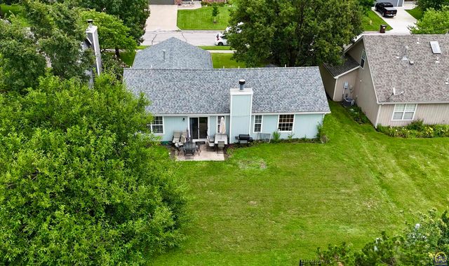 2717 Wildflower Drive, Lawrence, KS 66046