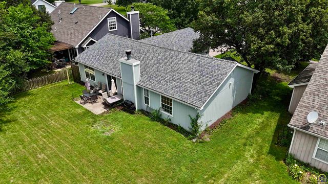 2717 Wildflower Drive, Lawrence, KS 66046