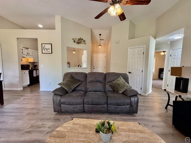 2717 Wildflower Drive, Lawrence, KS 66046