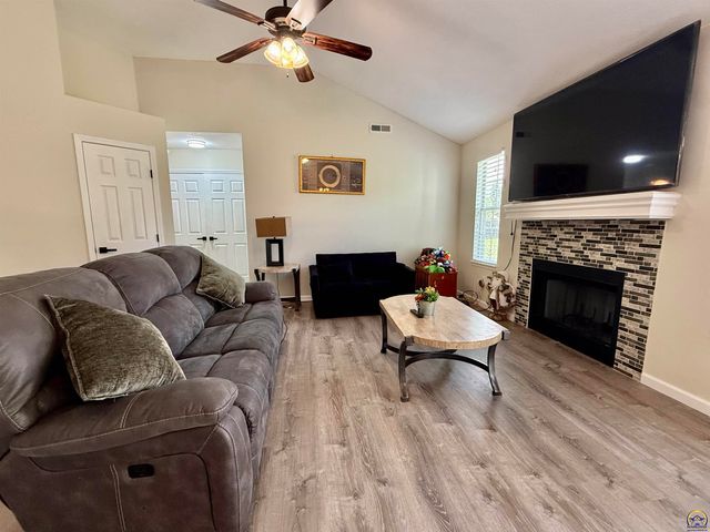 2717 Wildflower Drive, Lawrence, KS 66046