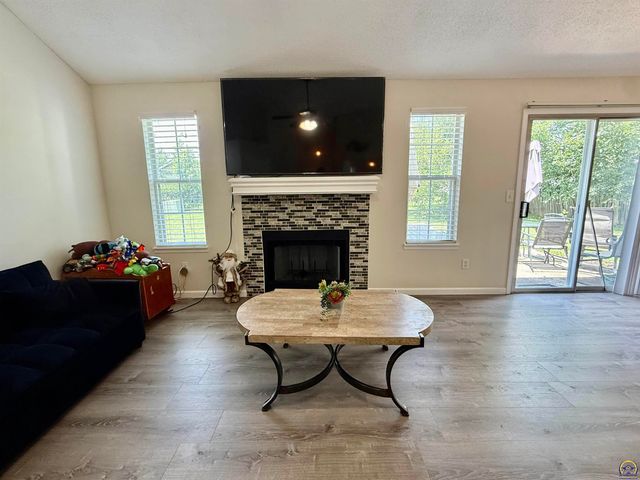 2717 Wildflower Drive, Lawrence, KS 66046