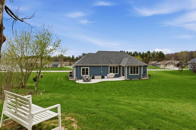 718 Meadow Ridge LANE, Plymouth, WI 53073