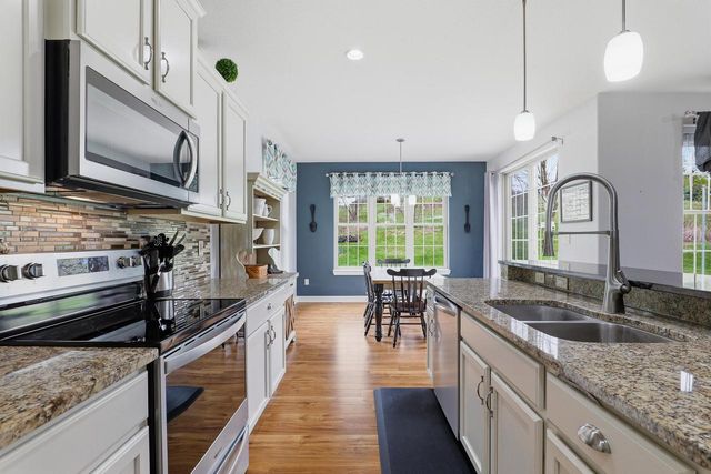 718 Meadow Ridge LANE, Plymouth, WI 53073