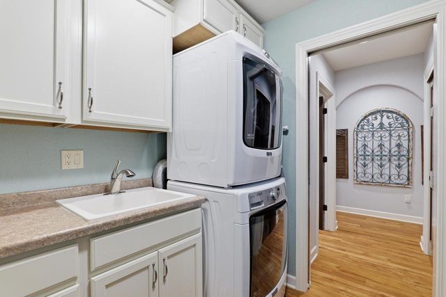 718 Meadow Ridge LANE, Plymouth, WI 53073