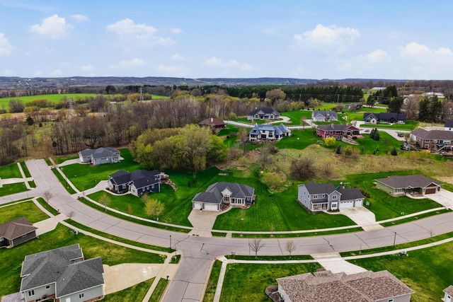 718 Meadow Ridge LANE, Plymouth, WI 53073