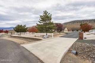 1526 W High Point Court, Minden, NV 89423