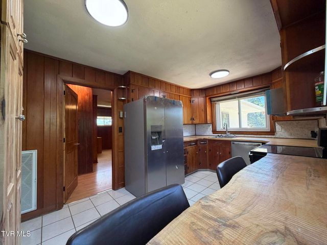 507 East Sevier Heights, Greeneville, TN 37745