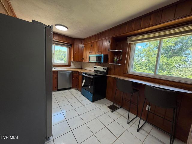 507 East Sevier Heights, Greeneville, TN 37745