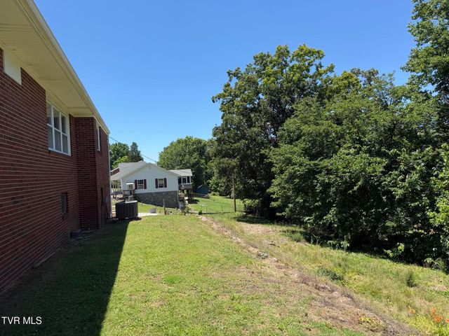 507 East Sevier Heights, Greeneville, TN 37745