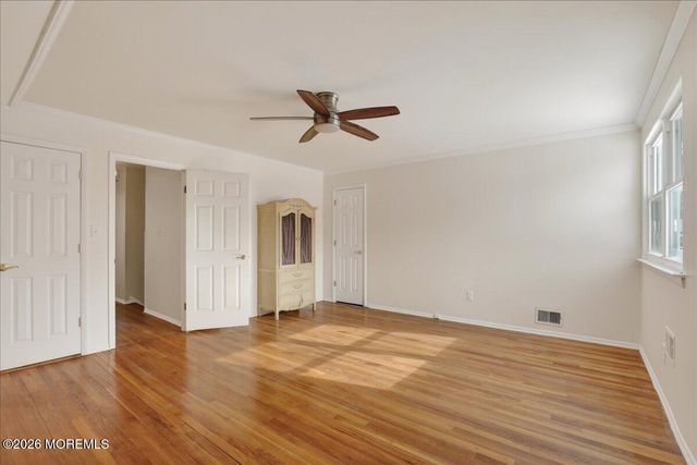 20 Hutchinson Drive, Port Monmouth, NJ 07758