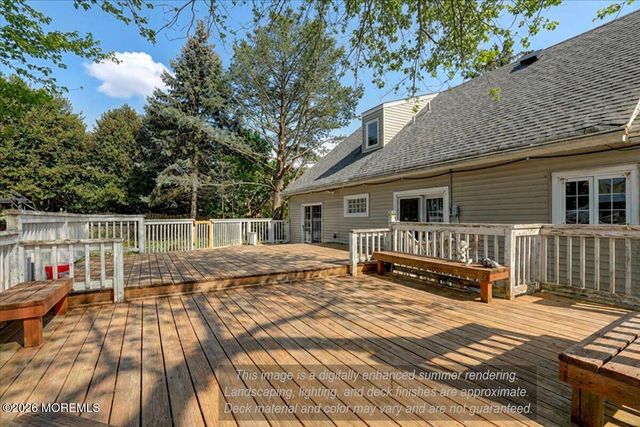 20 Hutchinson Drive, Port Monmouth, NJ 07758