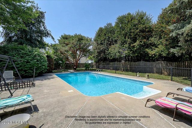 20 Hutchinson Drive, Port Monmouth, NJ 07758