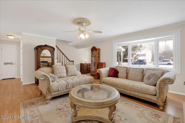 20 Hutchinson Drive, Port Monmouth, NJ 07758