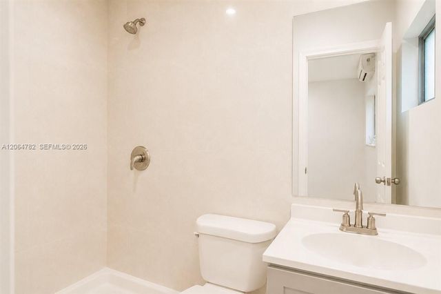 355 NE 55th Ter 1, Miami, FL 33137